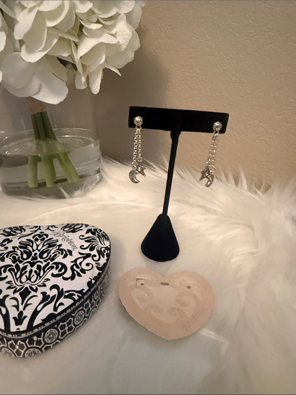 ⭐️🌙 🆕 Brighton Silver Moon & Star Dangle Earrings NWT